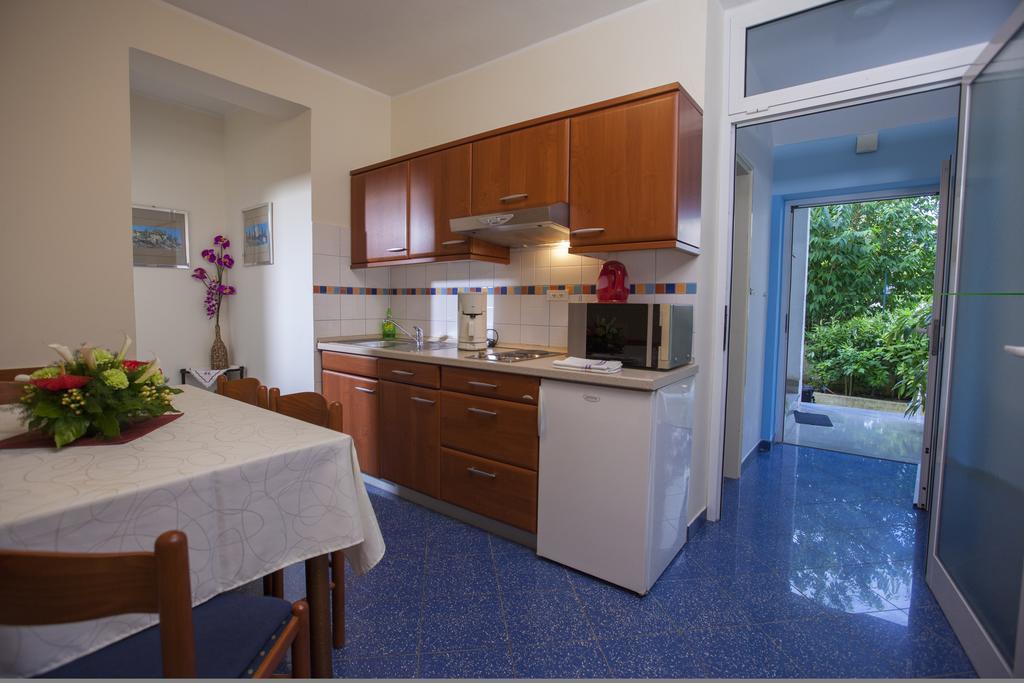 Apartments Villa Ban Rovinj Bilik gambar