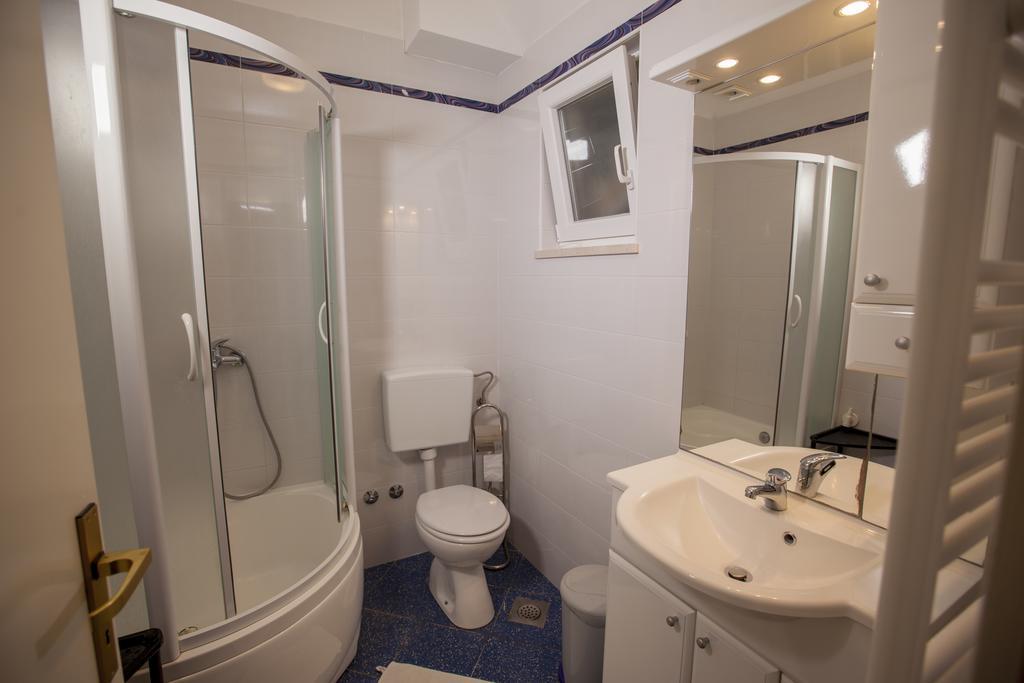 Apartments Villa Ban Rovinj Bilik gambar
